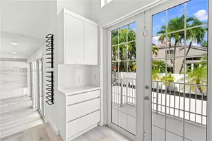 1457 NW 159th Ln, Pembroke Pines, FL 33028 - Photo 14