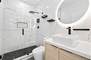 1457 NW 159th Ln, Pembroke Pines, FL 33028 - Photo 20
