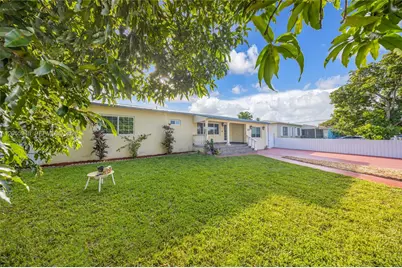 5862 W 2nd Ct, Hialeah, FL 33012 - Photo 2