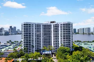 3600 Mystic Pointe Dr, Aventura, FL 33180 - Photo 48