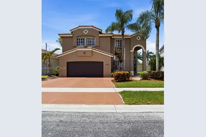 15670 SW 16th Ct, Pembroke Pines, FL 33027 - Photo 1