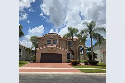 15670 SW 16th Ct, Pembroke Pines, FL 33027 - Photo 2