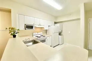 5099 NW 7th St, Miami, FL 33126 - Photo 28