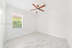 3933 E Hibiscus St, Weston, FL 33332 - Photo 20