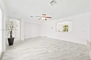 3933 E Hibiscus St, Weston, FL 33332 - Photo 18