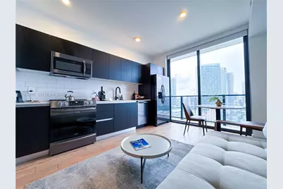 398 NE 5th St #2007, Miami, FL 33132 - Photo 2