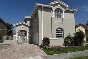 9424 SW 154th Ct, Miami, FL 33196 - Photo 2