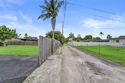 4508 Van Buren St, Hollywood, FL 33021 - Photo 42