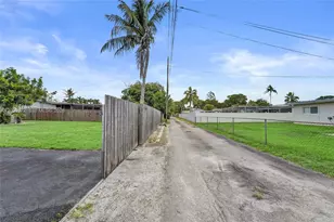 4508 Van Buren St, Hollywood, FL 33021 - Photo 42