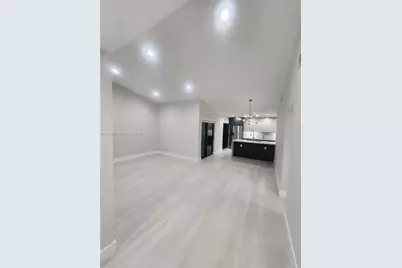 6376 NW 170th Ln #6376, Hialeah, FL 33015 - Photo 10