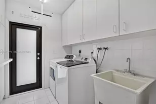 13680 SW 26th St, Davie, FL 33325 - Photo 40