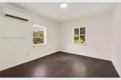520 NE 82nd Ter #7, Miami, FL 33138 - Photo 10