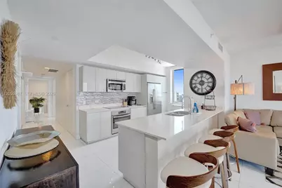 2600 E Hallandale Beach Blvd #T1902, Hallandale Beach, FL 33009 - Photo 2