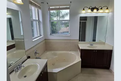 12745 SW 204th Ln, Miami, FL 33177 - Photo 24