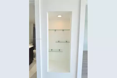 3625 N Country Club Dr #2408, Aventura, FL 33180 - Photo 18