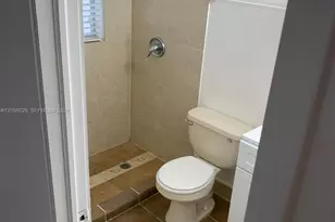 3212 Coral Ridge Dr, Coral Springs, FL 33065 - Photo 12