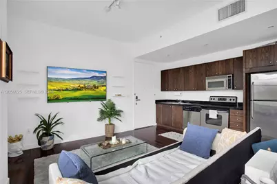 935 Euclid Ave #8, Miami Beach, FL 33139 - Photo 1