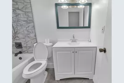 1640 NE 33rd St, Pompano Beach, FL 33064 - Photo 14