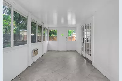 1640 NE 33rd St, Pompano Beach, FL 33064 - Photo 22