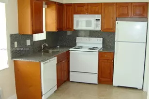 3624 NE Jackson St, Hollywood, FL 33021 - Photo 4
