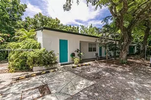 1717 NE 12th St, Fort Lauderdale, FL 33304 - Photo 8