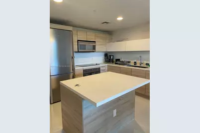 16385 Biscayne Blvd #316, North Miami Beach, FL 33160 - Photo 4