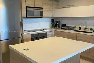 16385 Biscayne Blvd, North Miami Beach, FL 33160 - Photo 4