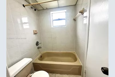 888 NE 132nd St #207, North Miami, FL 33161 - Photo 10