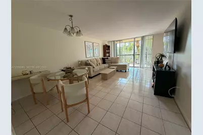 10875 SW 112th Ave #303, Miami, FL 33176 - Photo 8