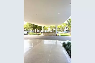 20100 W Country Club Dr #608, Aventura, FL 33180 - Photo 26
