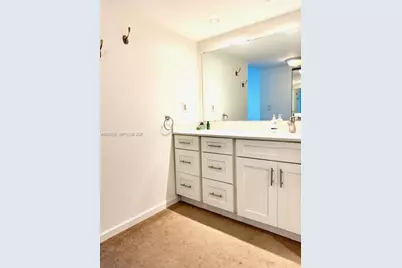 20100 W Country Club Dr #608, Aventura, FL 33180 - Photo 16