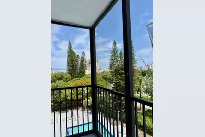 20100 W Country Club Dr #608, Aventura, FL 33180 - Photo 16