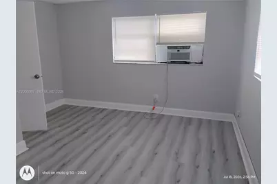 4321 W Hallandale Beach Blvd #1, Hollywood, FL 33023 - Photo 26