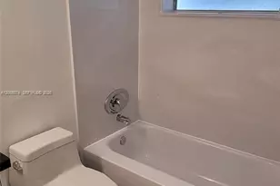 4165 SW 67th Ave, Davie, FL 33314 - Photo 12