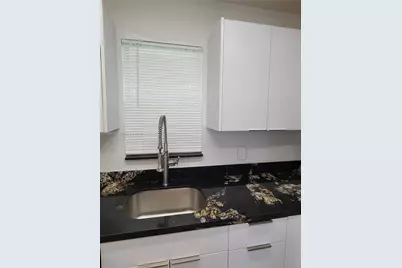 4165 SW 67th Ave #112B, Davie, FL 33314 - Photo 6