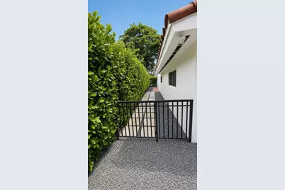 614 San Juan Dr, Coral Gables, FL 33143 - Photo 26