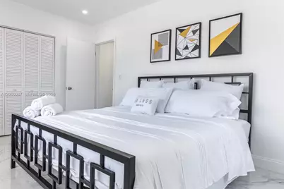 935 NE 164th St, North Miami Beach, FL 33162 - Photo 8