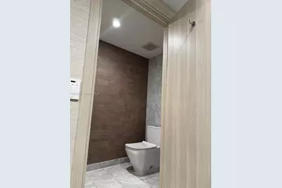 1000 Brickell Plaza #2301, Miami, FL 33131 - Photo 18