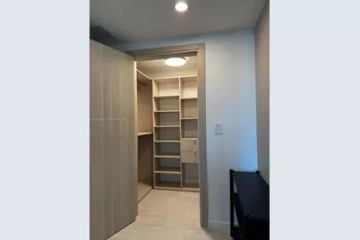 1000 Brickell Plaza #2301, Miami, FL 33131 - Photo 20