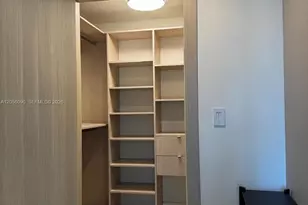 1000 Brickell Plaza, Miami, FL 33131 - Photo 20