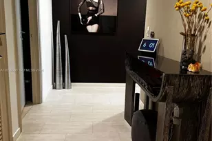 1000 Brickell Plaza, Miami, FL 33131 - Photo 6