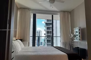 1000 Brickell Plaza, Miami, FL 33131 - Photo 20