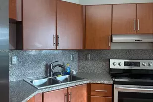 10010 Hammocks Blvd, Miami, FL 33196 - Photo 4