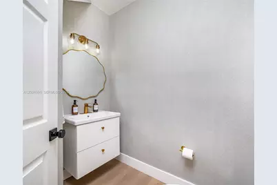 5600 NW 114th Pl #209, Doral, FL 33178 - Photo 10