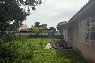 9590 SW 19th St, Miami, FL 33165 - Photo 4