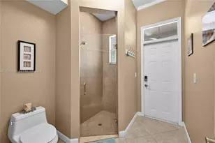 11070 SW 52nd Ct, Davie, FL 33328 - Photo 22