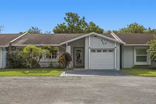 450 E Lakewood Cir E, Margate, FL 33063 - Photo 1