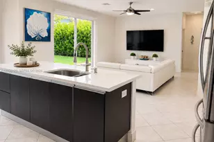 4415 E Whitewater Ave, Weston, FL 33332 - Photo 6