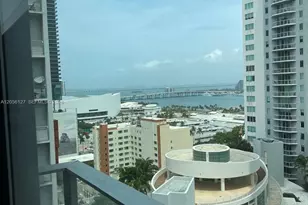 227 NE 2nd St, Miami, FL 33132 - Photo 2