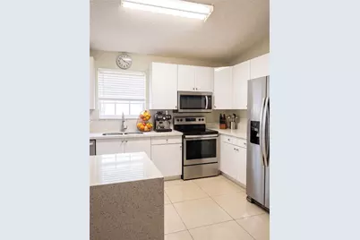 [Address not provided], Pembroke Pines, FL 33028 - Photo 4